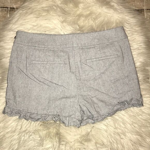 Loft Petites Flat Front Trouser Shorts Ruffle - Picture 2 of 8